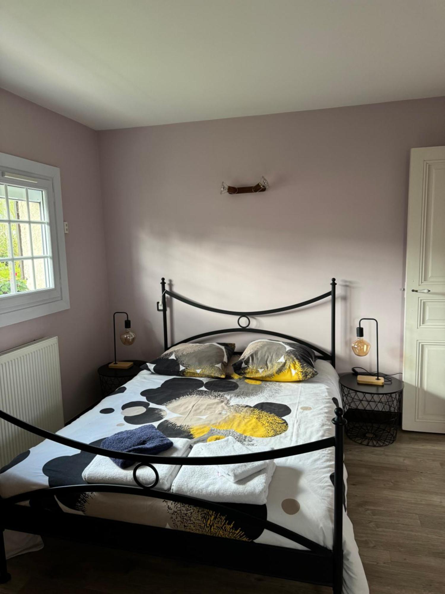 Les Chambres De La Grange Saint-Germain-de-la-Grange Екстериор снимка
